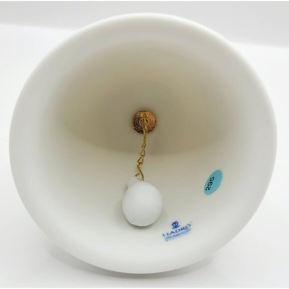 Lladro 1992 Porcelain Christmas Bell Ornament In Original Box No hangtag - Picture 6 of 12